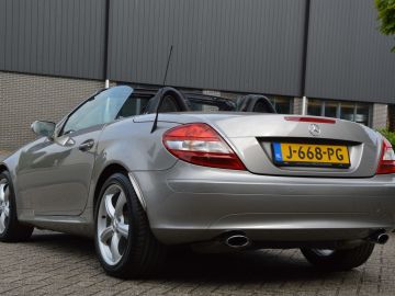 Mercedes-Benz SLK